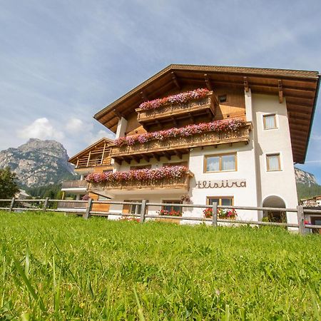 Dolomitdreams Hotel ลาวิลลา ภายนอก รูปภาพ