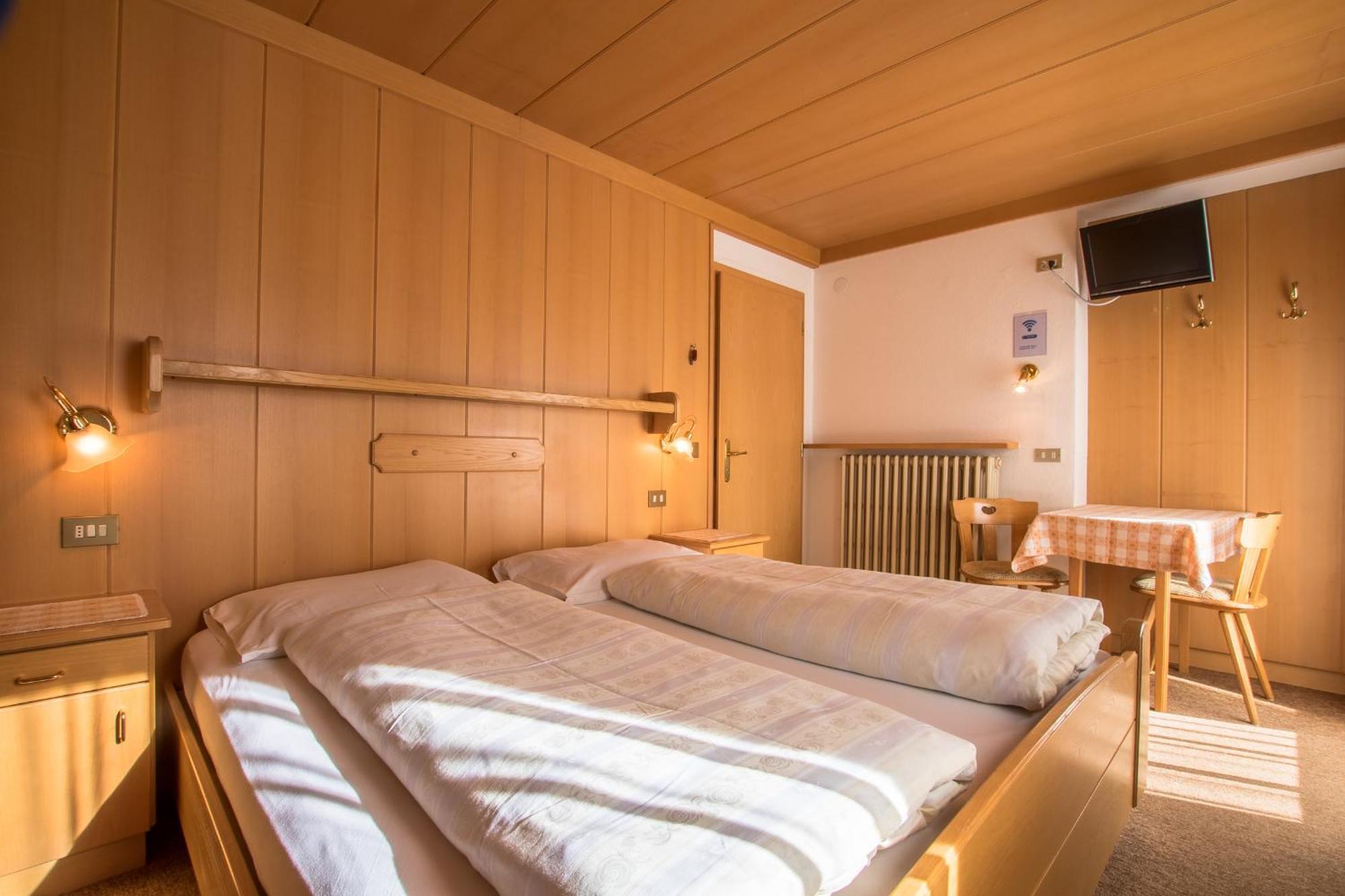Dolomitdreams Hotel ลาวิลลา ภายนอก รูปภาพ